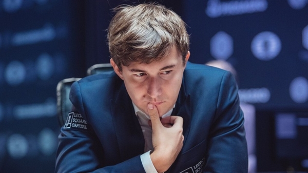 Карякин сыграл в ничью с лидером шахматного турнира