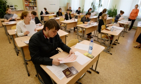 Сдавать экзамен по устной речи обяжут российских девятиклассников