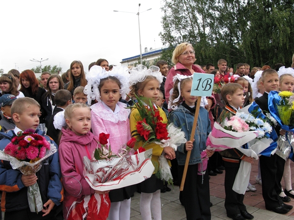 Школы Ульяновска принимают заявления в первые классы