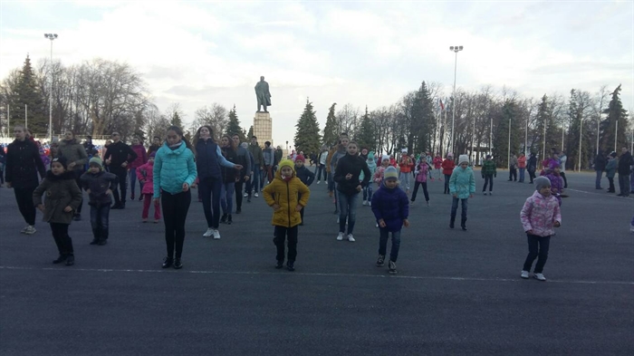 На площади Ленина прошла генеральная репетиция к эстафете 29 апреля