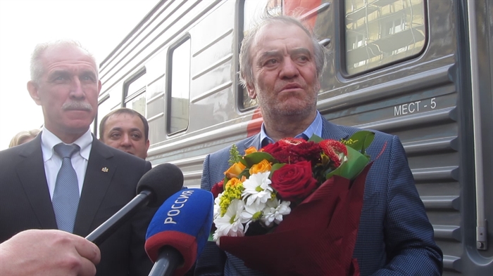 «Пасхальный» поезд во главе с Валерием Гергиевым прибыл в Ульяновск