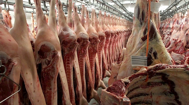 Чиновник незаконно продал мяса на 9 миллионов рублей
