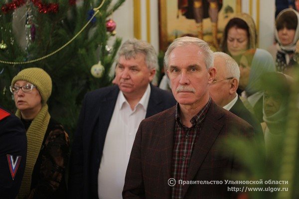Сергей Морозов поздравил православных ульяновцев с Рождеством