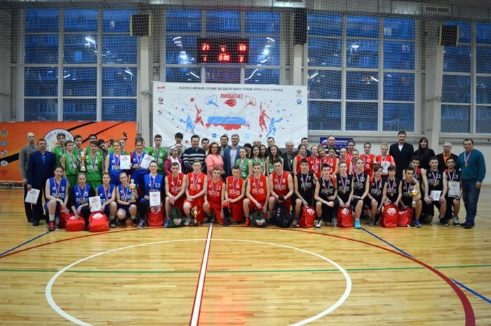 В Ульяновске определились победители регионального этапа Школьной лиги по баскетболу