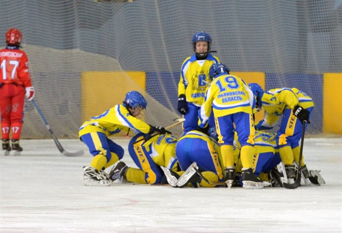 Ульяновские мальчишки забронзовели на домашнем льду