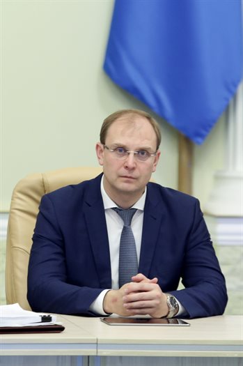 Александр Смекалин пожелал ульяновцам стабильности и благополучия