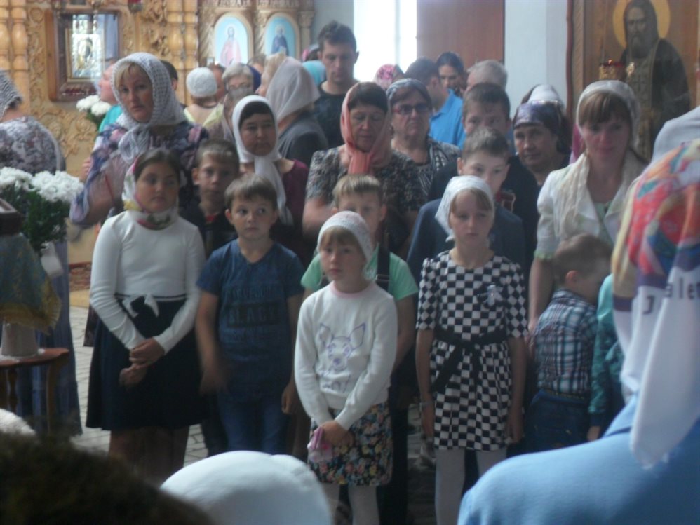 Старомайнские дети получили благословение перед началом нового учебного года