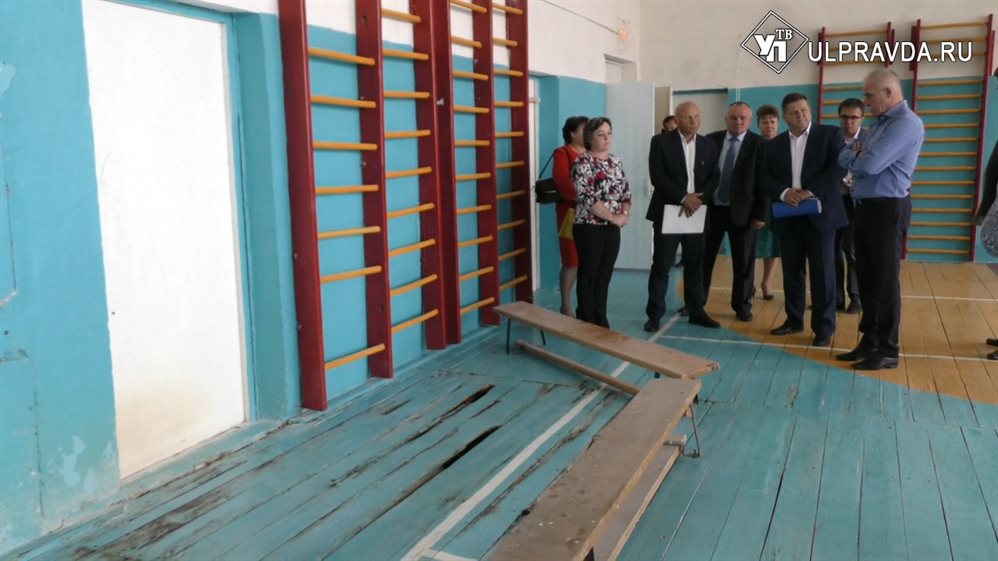 В Чертановской школе объявлен режим ЧС, требуется срочный ремонт