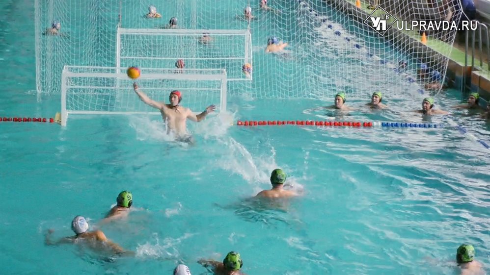 80 спортсменов Поволжья устроили в Ульяновске бой на воде