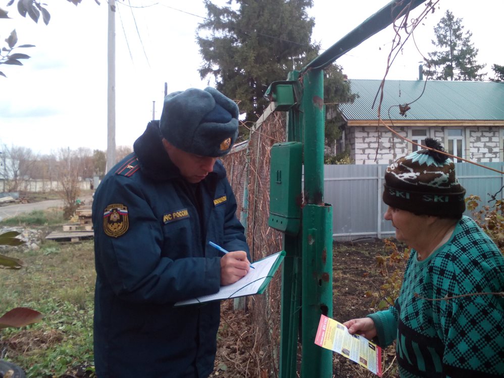 В частном секторе Ульяновска продолжаются противопожарные рейды