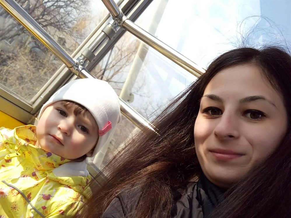 Гордость России. Девушка из Ульяновска спасла замерзающую на улице малышку