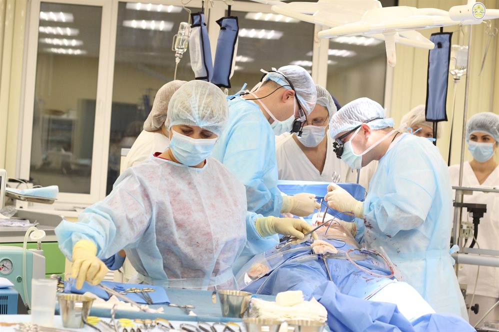 Первая операция коронарного шунтирования выполнена в Центре кардиохирургии