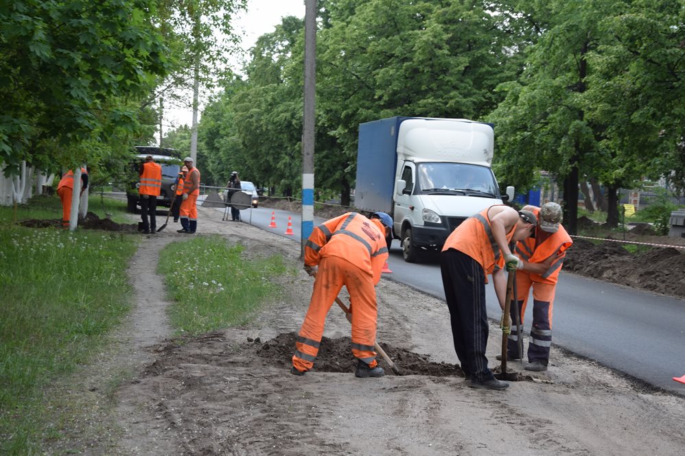 Четыре дороги ремонтируют в Заволжье