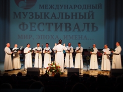 8 марта прошел концерт Праздничного мужского хора Московского Свято-Данилова монастыря 