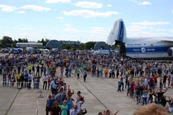 В День воздушного флота в Ульяновске состоится флешмоб «Живой самолёт»