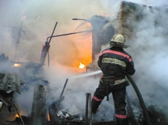 В Ульяновске загорелся сторожевой домик