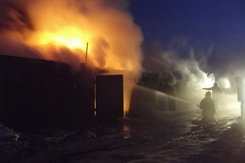 В Тереньгульском районе сгорел гараж и автомобиль
