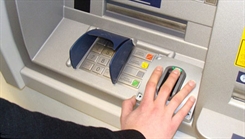 Биометрические банкоматы появились в России