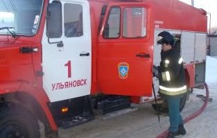 На Димитровградском шоссе горел склад. Погибла женщина