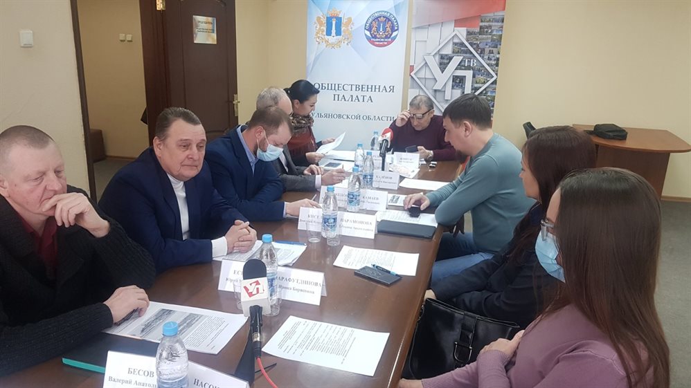 Тема недели. Ульяновские общественники обсуждают расчистку Свияги