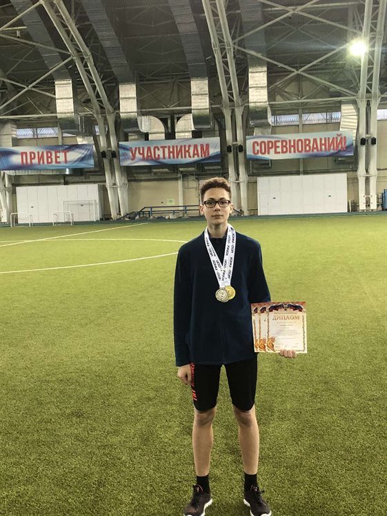Димитровградский спортсмен взял золото и серебро «Шиповки юных»