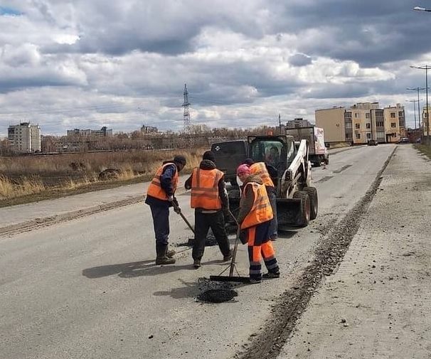 25 участков дорог ремонтируют в Ульяновске