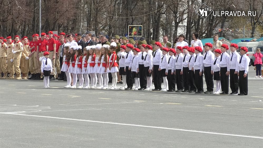 От детского сада до старшей школы. В Ульяновской области прошел «Марш Победы»