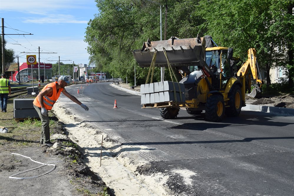 В Ульяновске завершают ремонт улиц Фруктовой и Героев Свири по нацпроекту