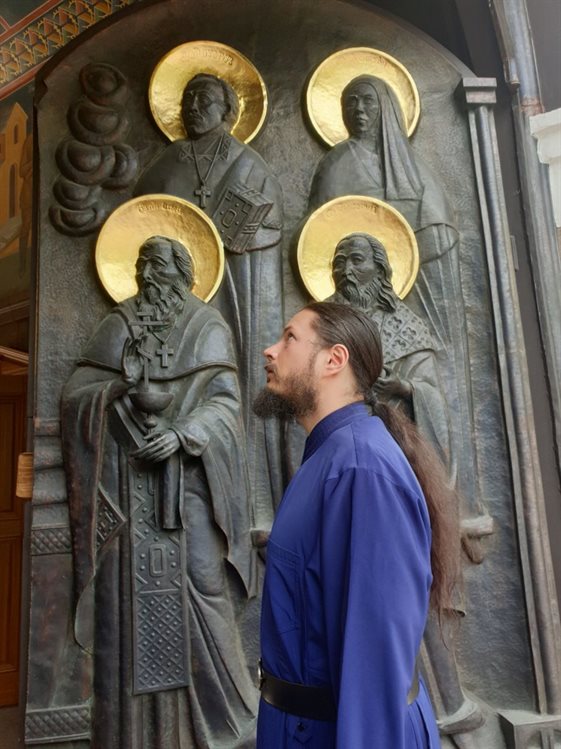 В Спасский женский монастырь в Ульяновске с визитом заехал победитель шоу «Голос»