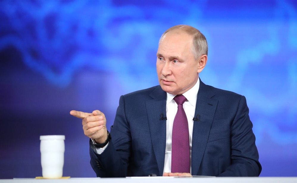 «Мы в Ульяновской области этим путём пока не пошли». Русских подвел итоги «прямой линии» с Путиным