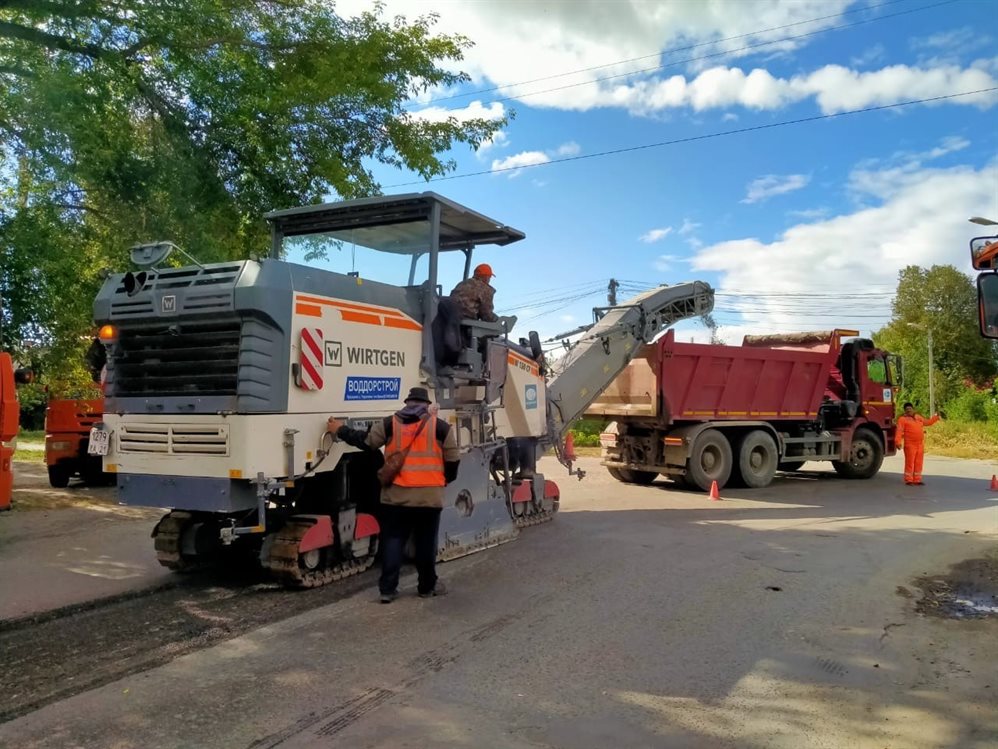 В Ульяновске ремонтируют дороги и дворы
