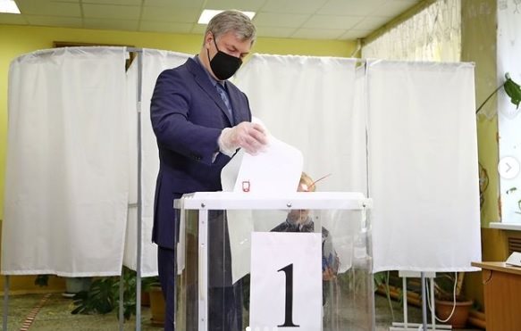 Глава Ульяновской области проголосовал на выборах-2021