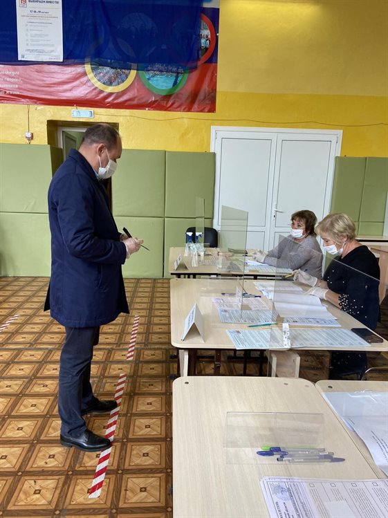 Выборы – не формальность, а ответственный шаг. Ульяновцы продолжают активно голосовать