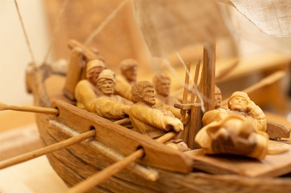 В Ульяновске откроется выставка самарского резчика по дереву