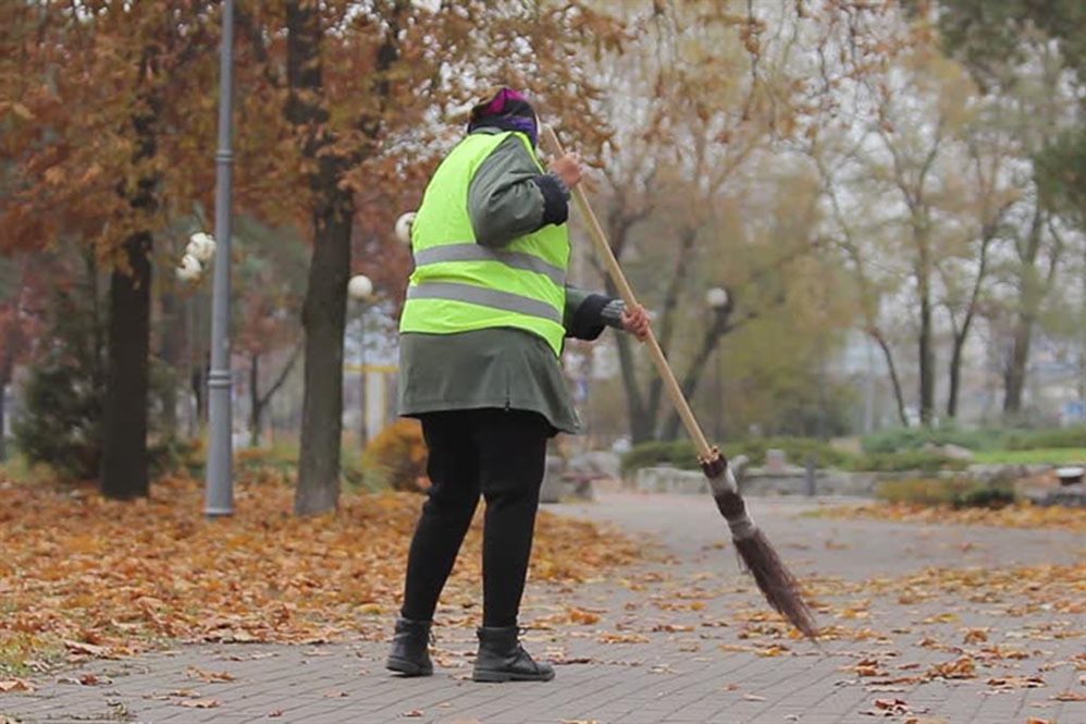 Дворник женщина картинки