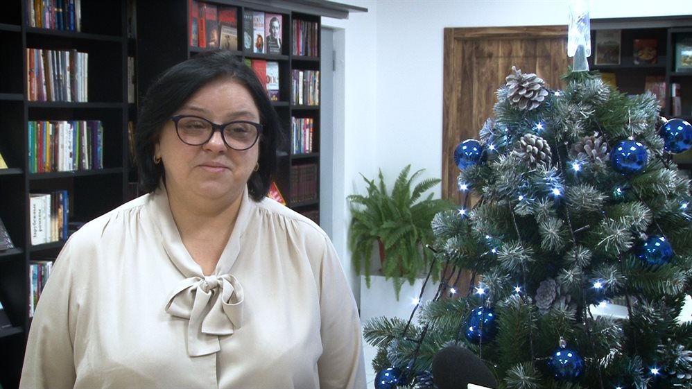 Глава минпросвещения Наталья Семёнова поздравляет ульяновцев с Новым годом