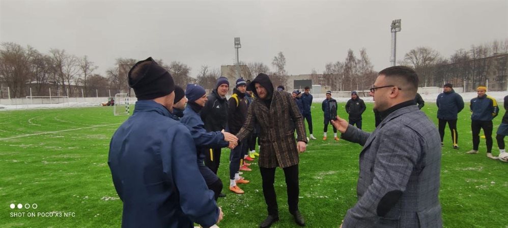 Владимир Минеев пообщался с футболистами «Волги»