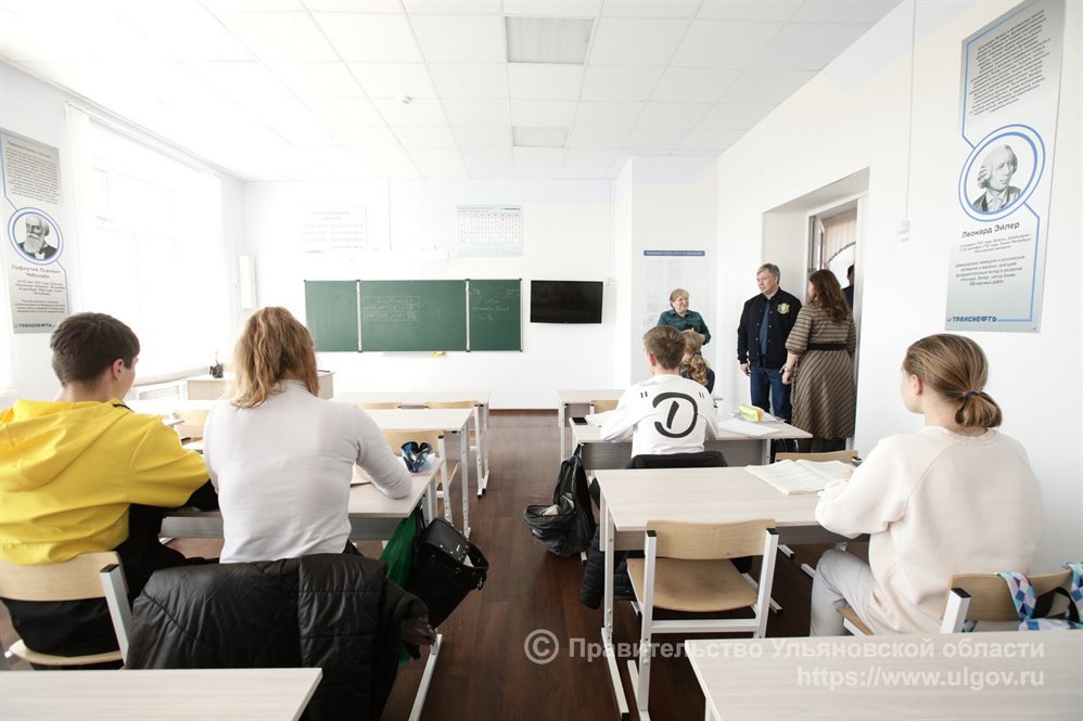 Школы Николаевского района обновят по федеральной программе капремонта