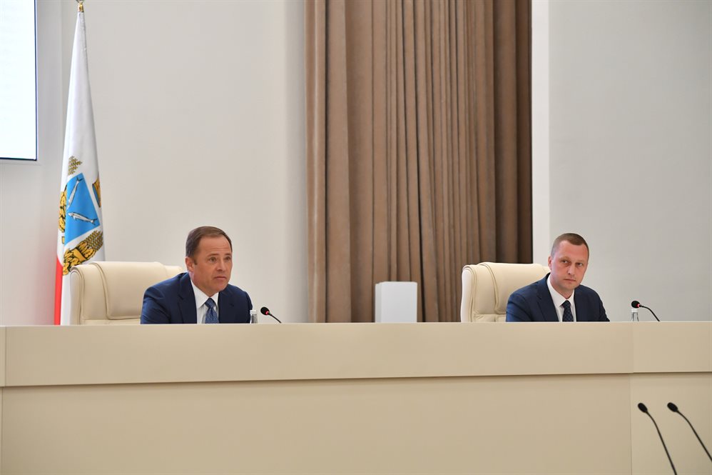 Полпред президента России в ПФО представил нового главу Саратовской области