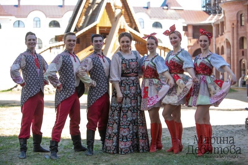 Марина Девятова и ее шоу-балет поздравят ульяновцев с Днем России