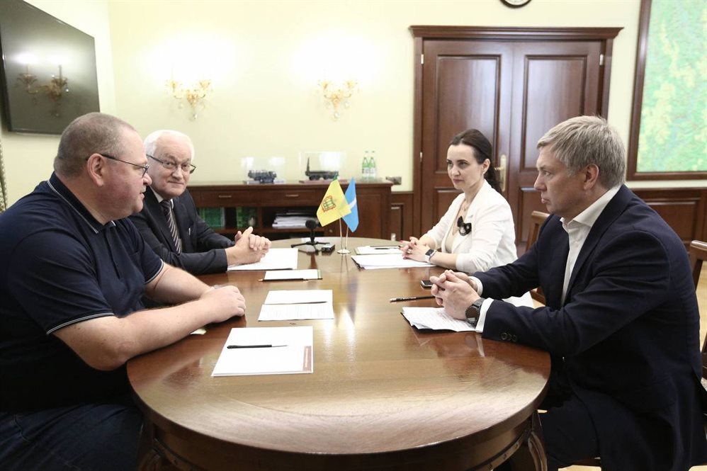 Алексей Русских обсудил с главой Пензенской области вопросы сотрудничества