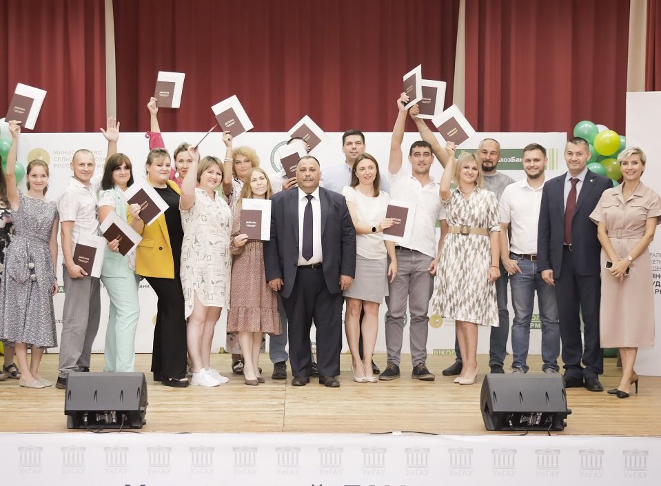 Ульяновская «Школа фермера» выпустила 30 дипломированных аграриев