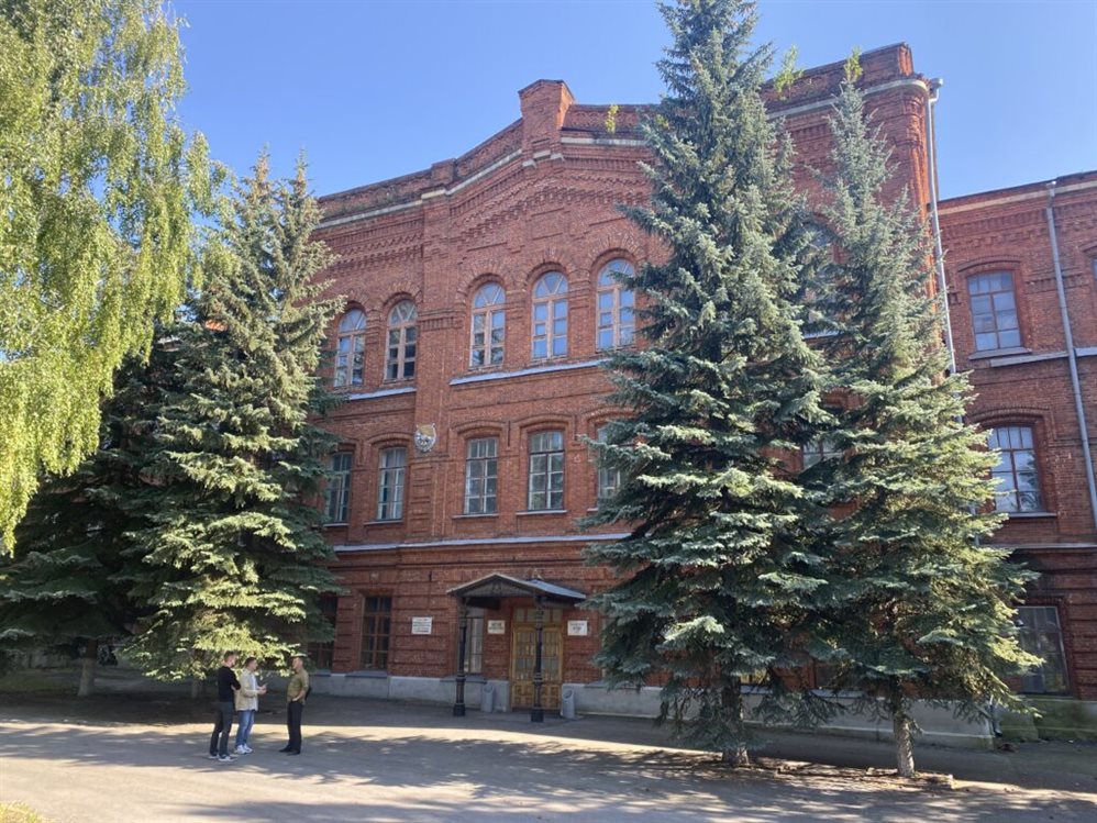 Территорию бывшего Суворовского училища открыли для всех ульяновцев