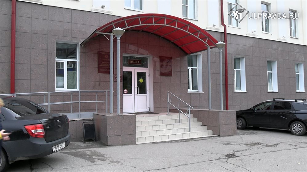 Защита от радиации и глобальная запись. В Ульяновске ремонтируют поликлинику онкодиспансера