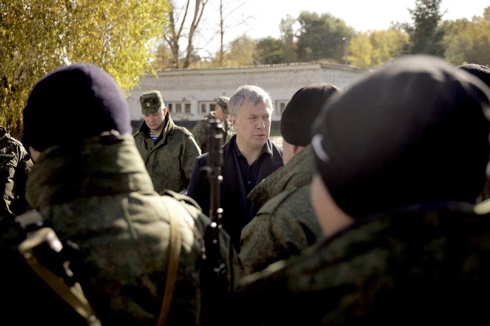 Алексей Русских посетил полигон в Поливно, где тренируются мобилизованные ульяновцы