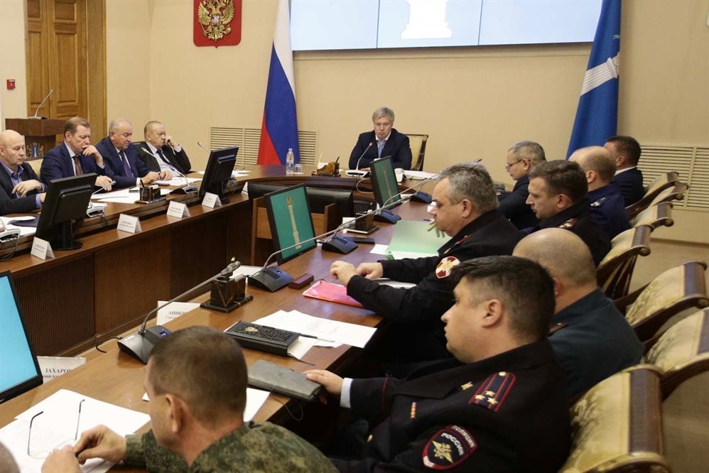 Алексей Русских провёл оперативный штаб по режиму базовой готовности