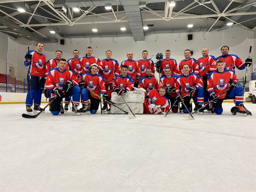«Отцы»: хоккейные молодцы. Как дети затянули ульяновских мужчин на лед