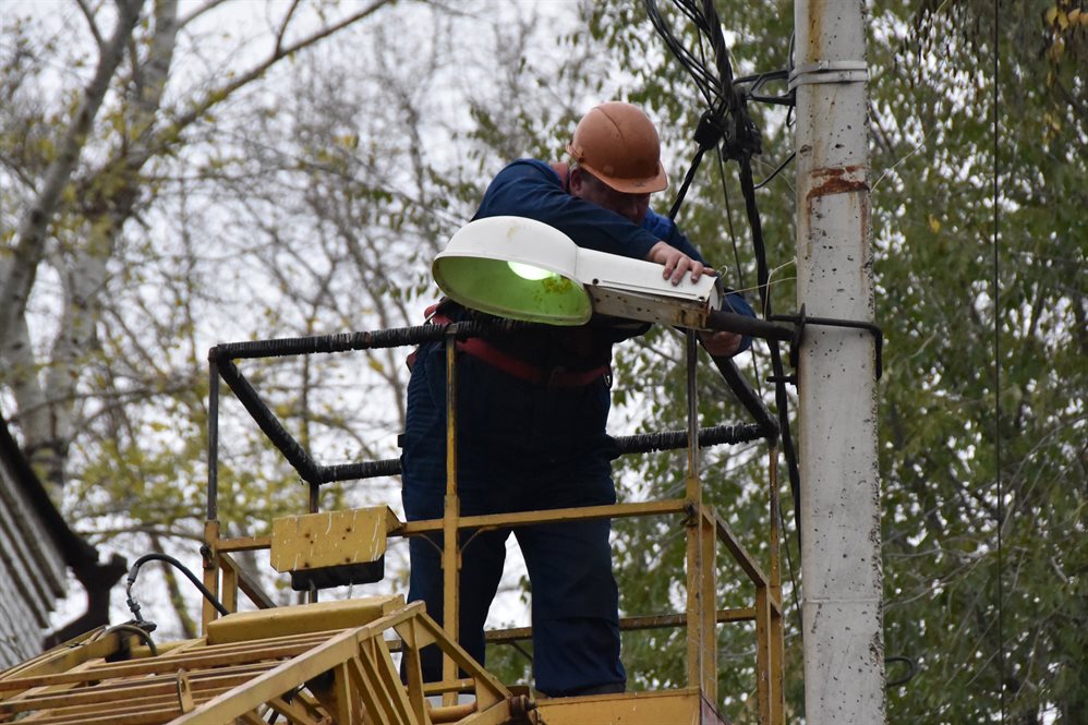 В Ульяновске восстанавливают освещение