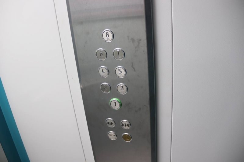 В многоквартирных домах Ульяновска запустили в эксплуатацию 16 новых лифтов