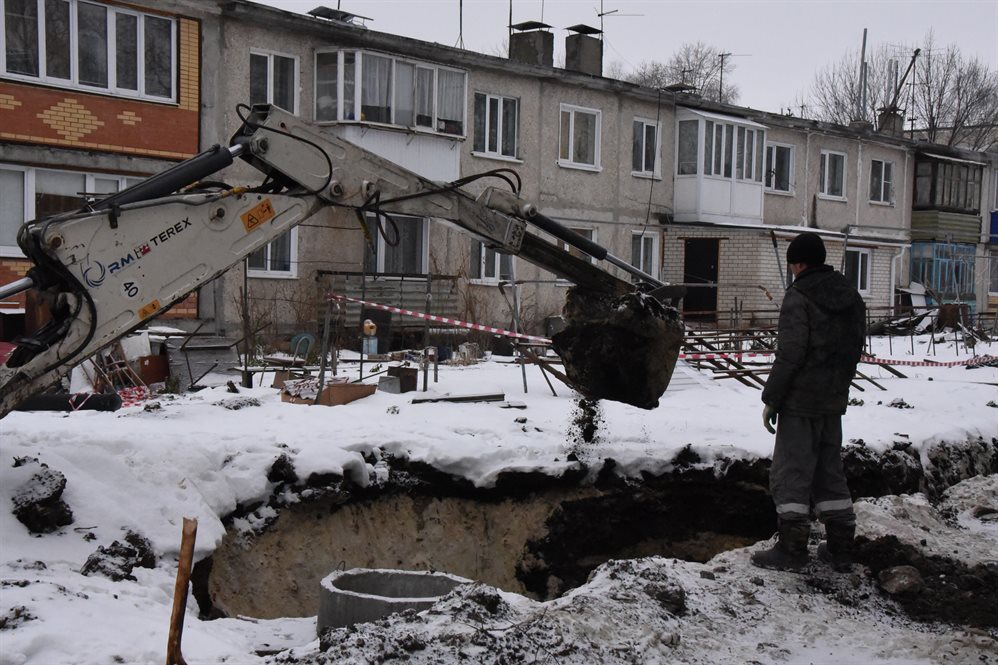 В посёлке Пригородный продолжается строительство канализации